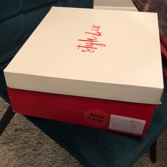 Wide Calf Dark Brown leather Knee Boot - Picture 2 of 4